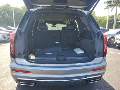 2025 Cadillac XT6 Luxury