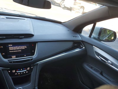 2025 Cadillac XT6 Luxury