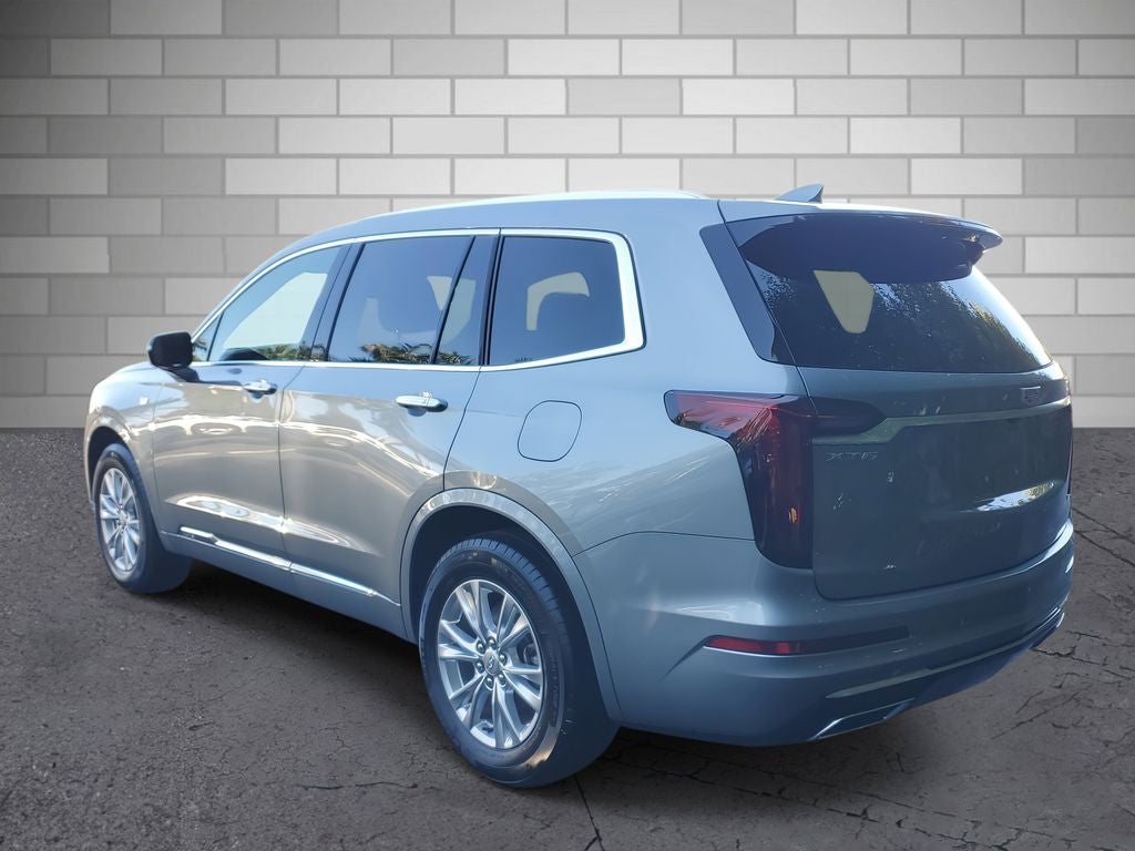 2025 Cadillac XT6 Luxury