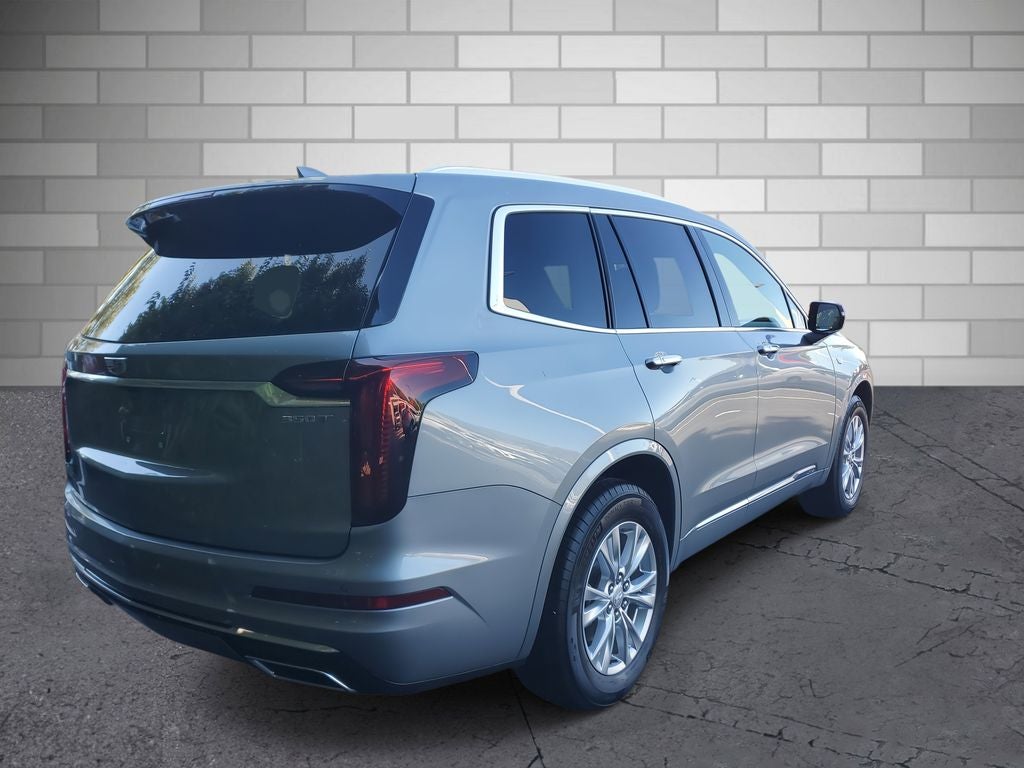 2025 Cadillac XT6 Luxury