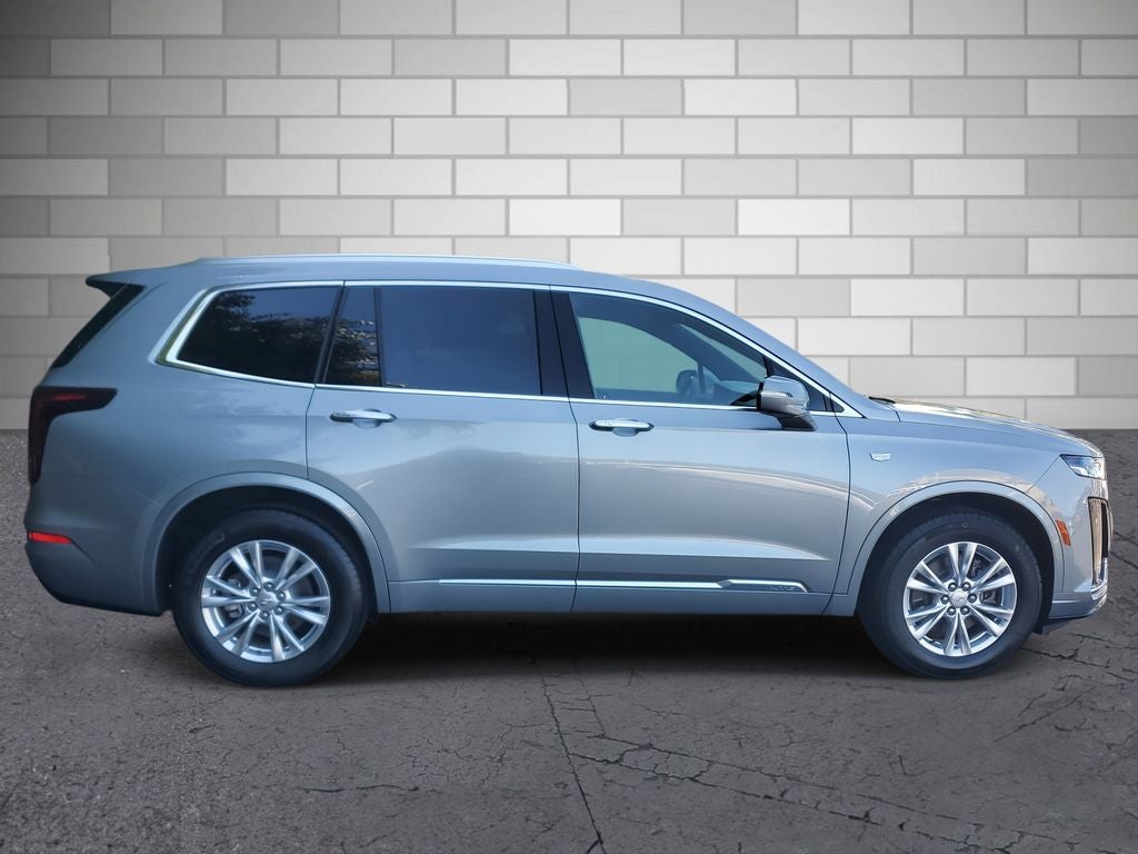 2025 Cadillac XT6 Luxury