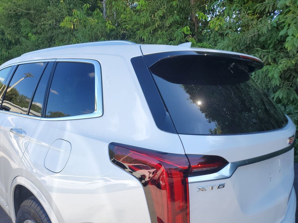 2025 Cadillac XT6 Luxury