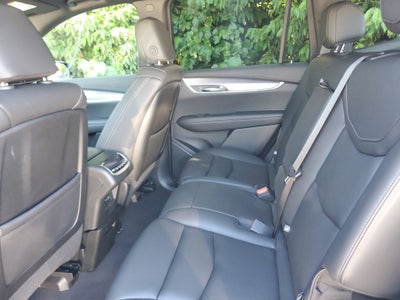 2025 Cadillac XT6 Luxury