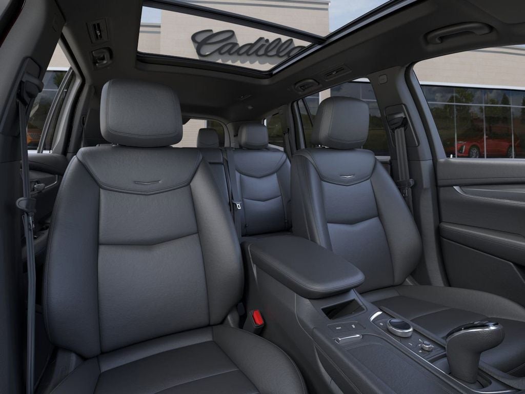 2025 Cadillac XT6 Luxury