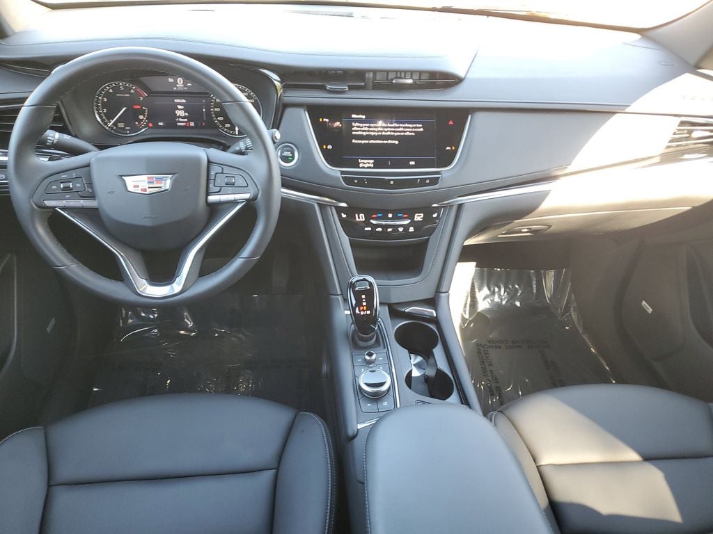 2021 Cadillac XT6 Luxury