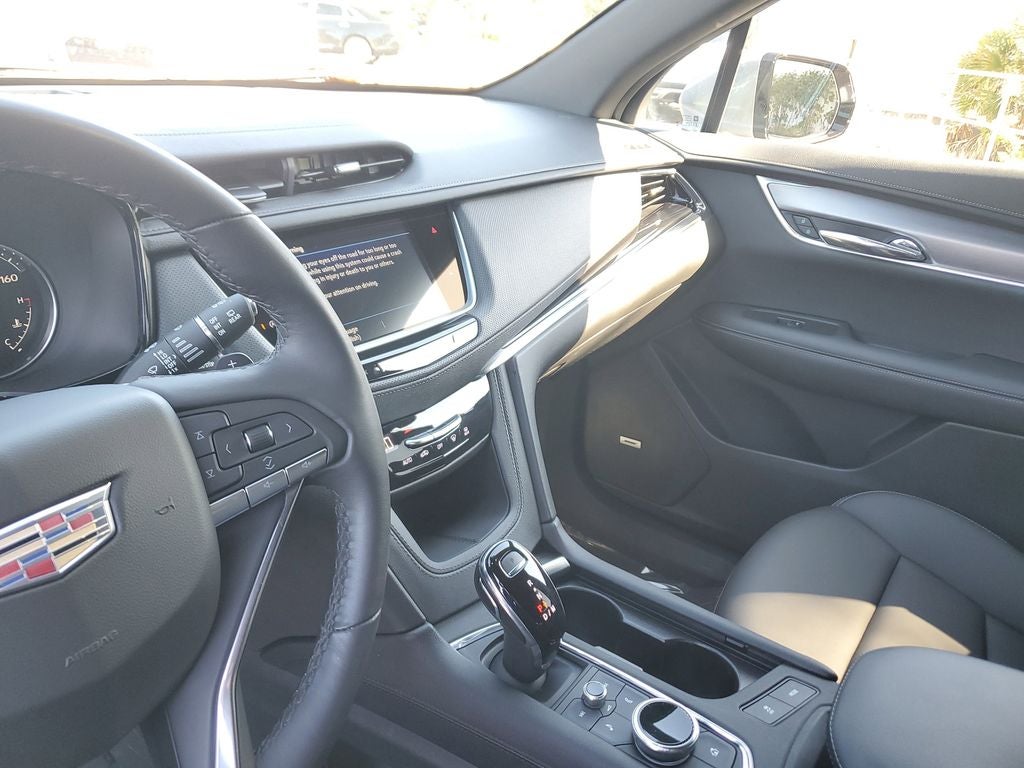 2021 Cadillac XT6 Luxury