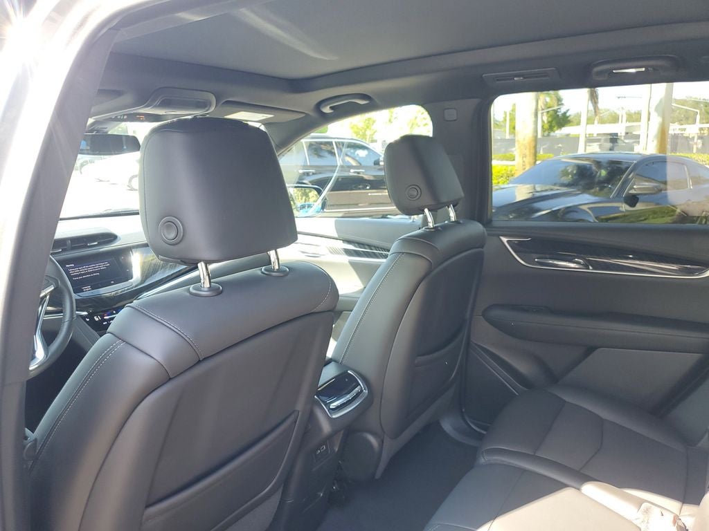 2022 Cadillac XT6 Premium Luxury