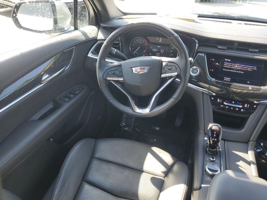2022 Cadillac XT6 Premium Luxury