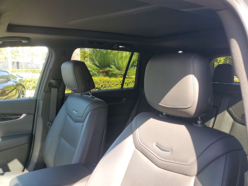 2022 Cadillac XT6 Premium Luxury