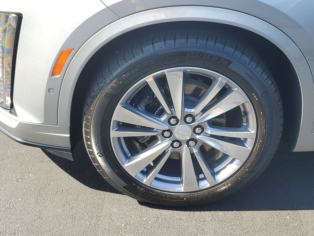 2024 Cadillac XT6 Premium Luxury