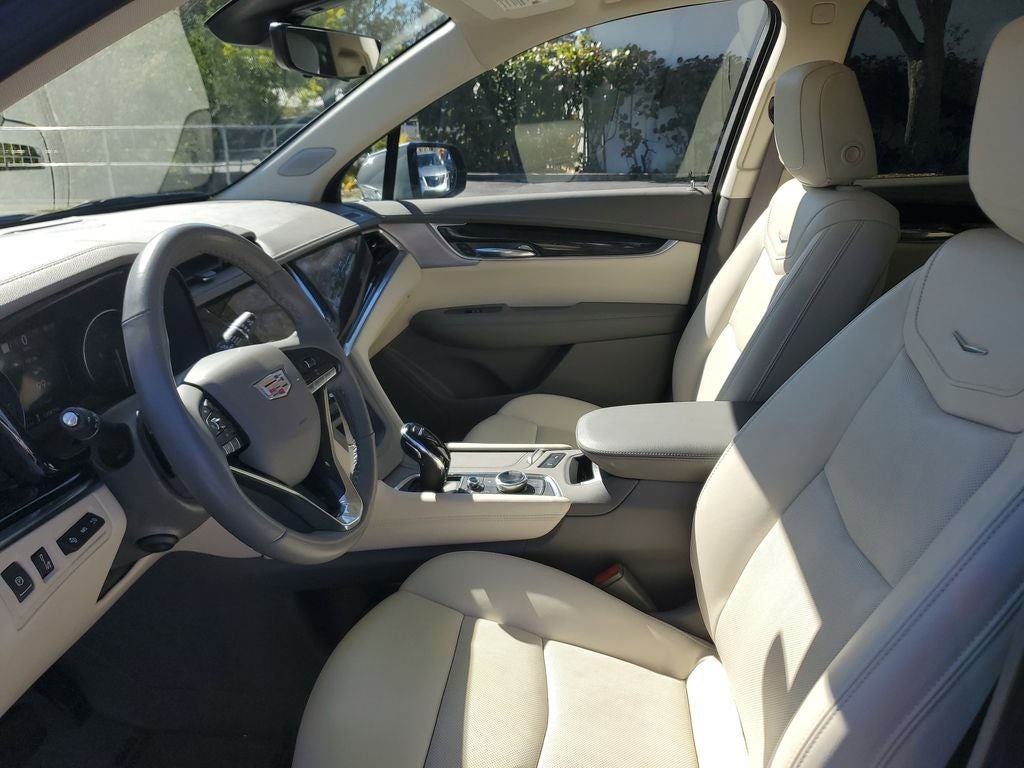 2023 Cadillac XT6 Premium Luxury