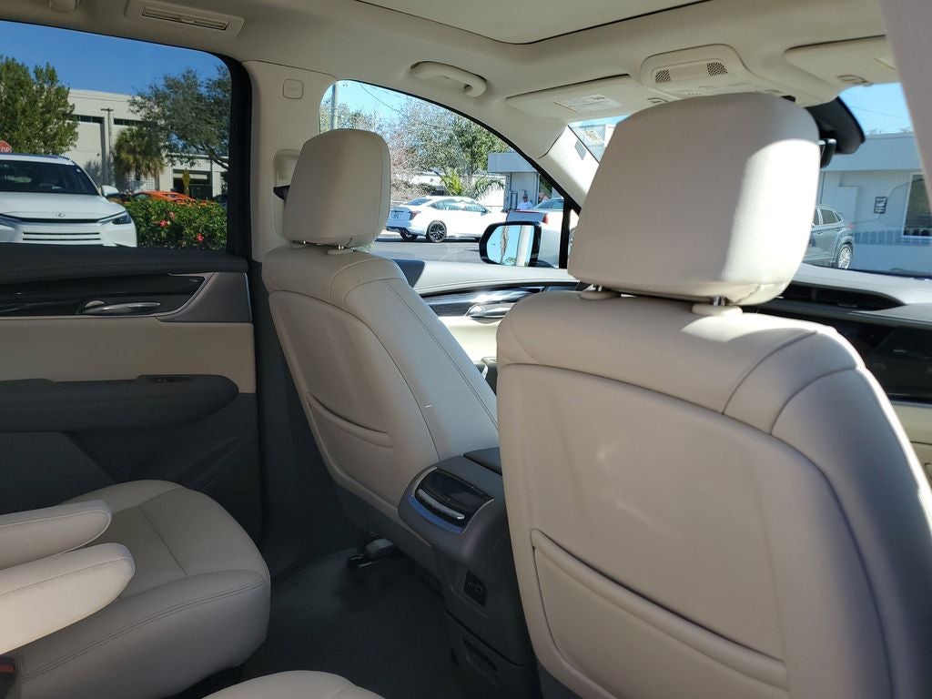 2023 Cadillac XT6 Premium Luxury