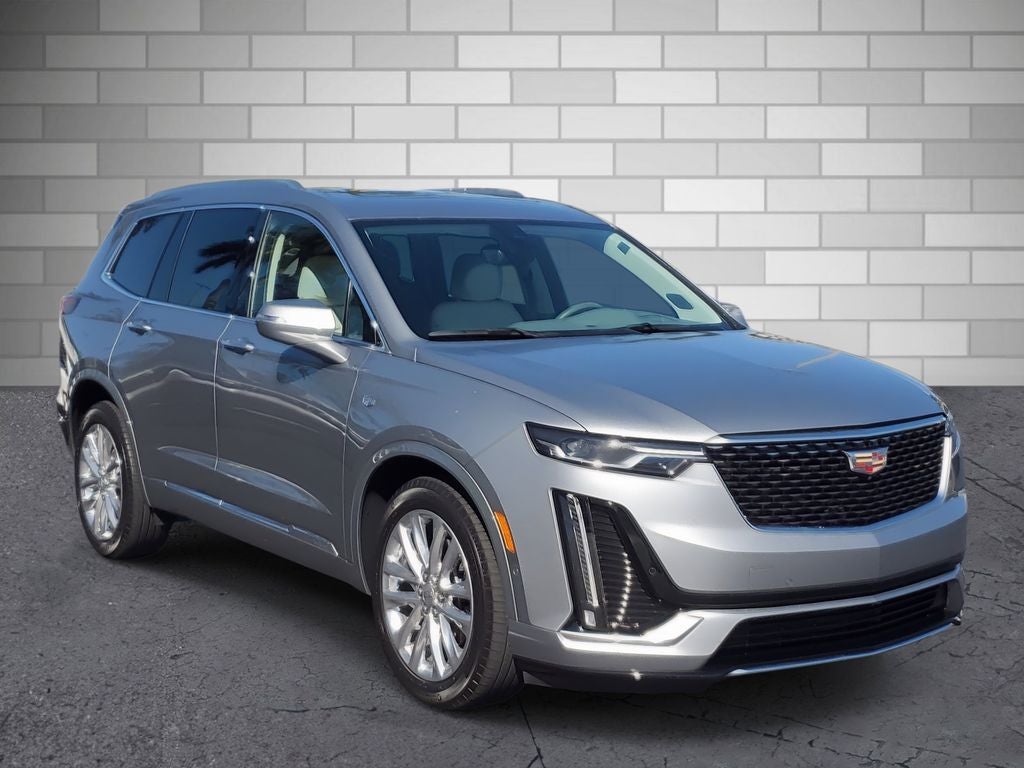 2023 Cadillac XT6 Premium Luxury