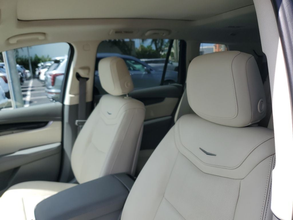 2024 Cadillac XT6 Premium Luxury