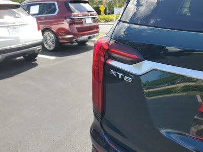 2024 Cadillac XT6 Premium Luxury