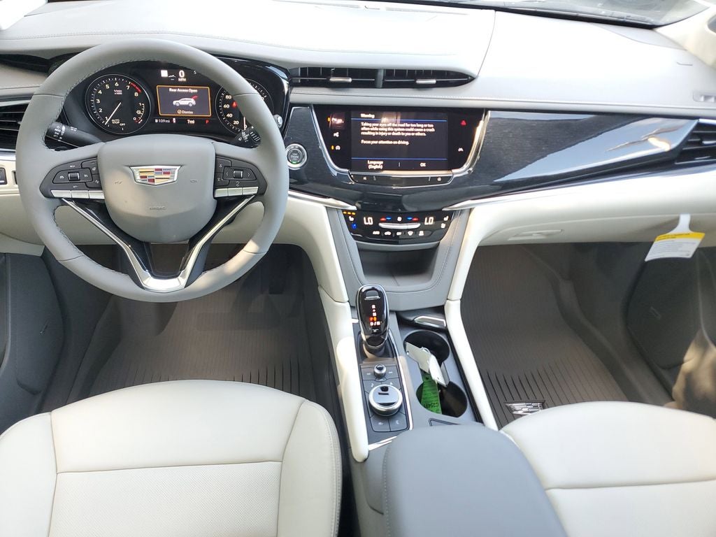 2025 Cadillac XT6 Premium Luxury
