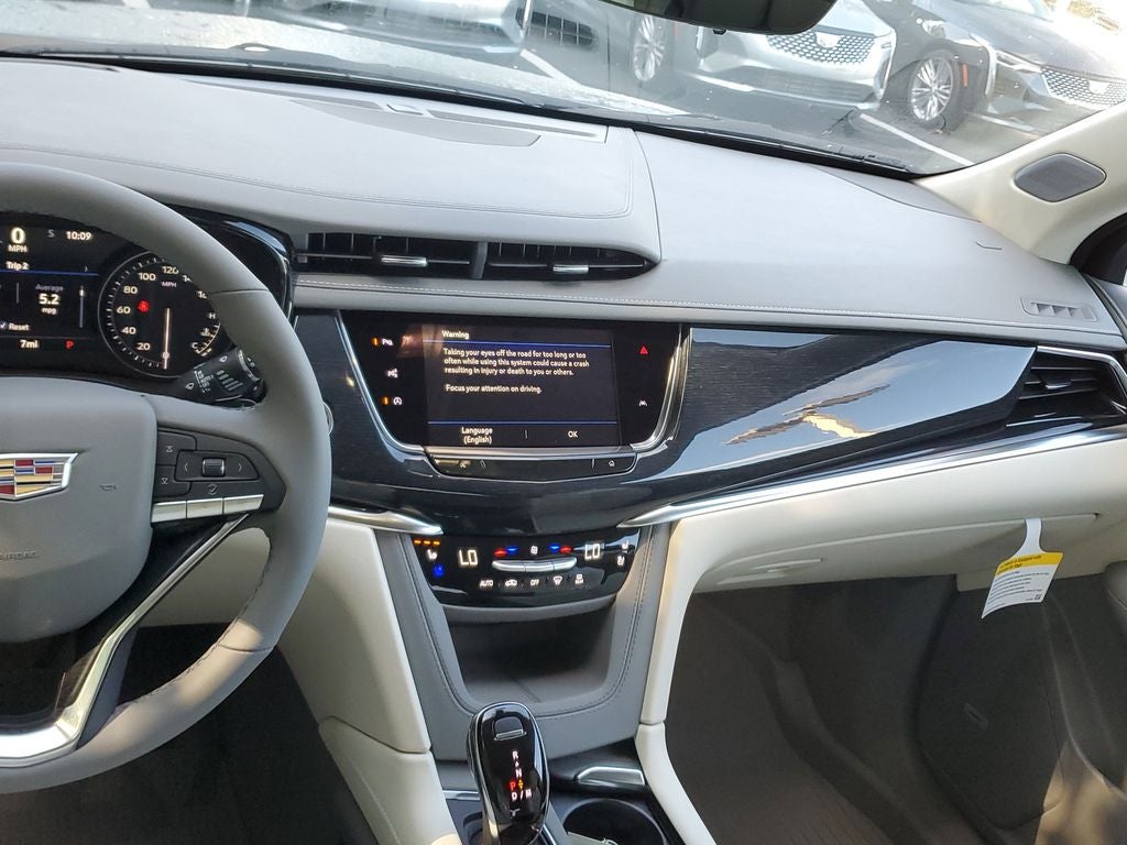 2025 Cadillac XT6 Premium Luxury