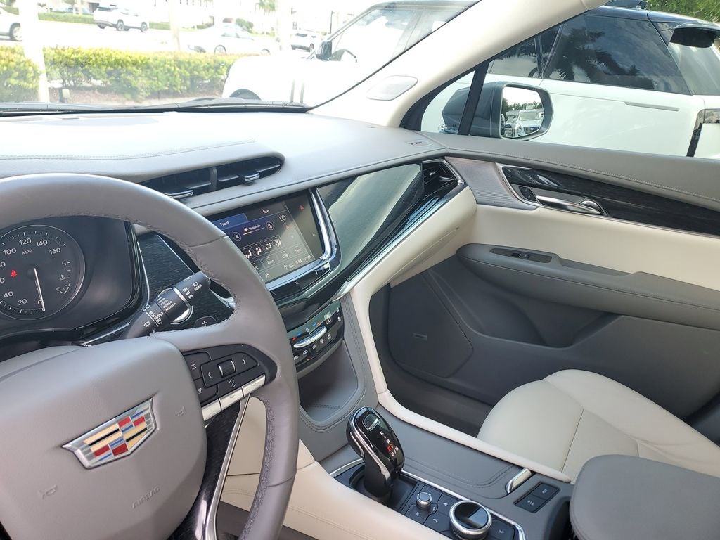 2020 Cadillac XT6 FWD Premium Luxury
