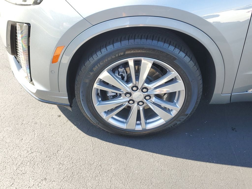 2024 Cadillac XT6 Premium Luxury