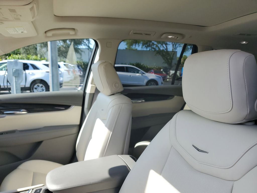2024 Cadillac XT6 Premium Luxury