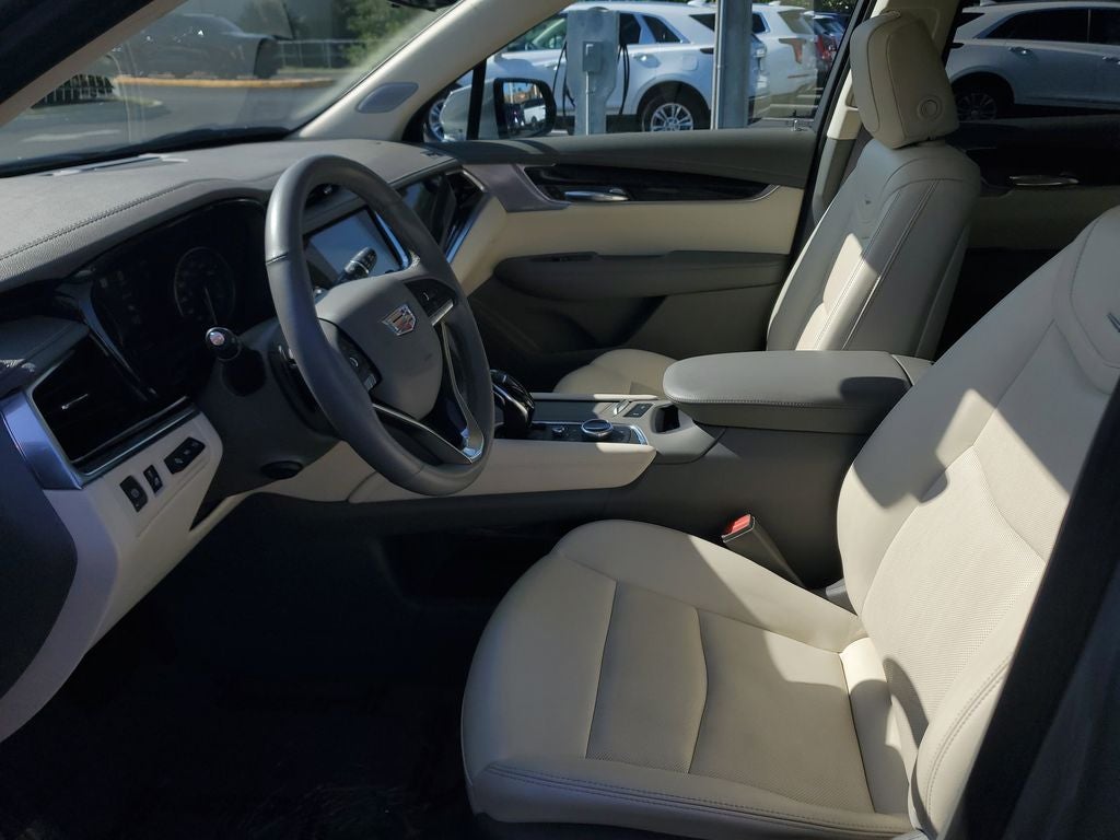2024 Cadillac XT6 Premium Luxury