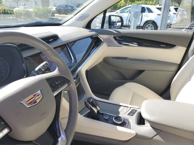 2024 Cadillac XT6 Premium Luxury