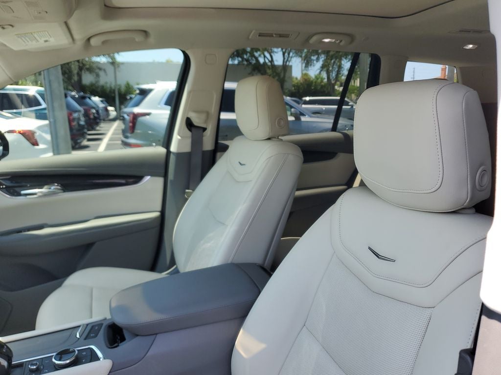 2022 Cadillac XT6 Premium Luxury