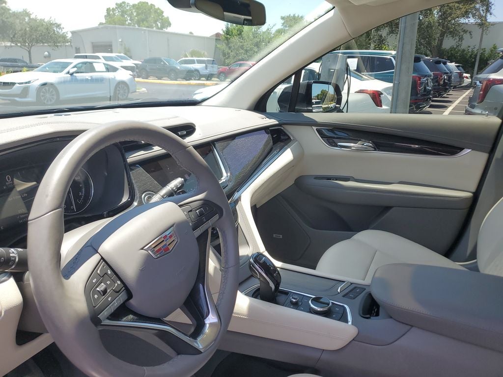 2022 Cadillac XT6 Premium Luxury
