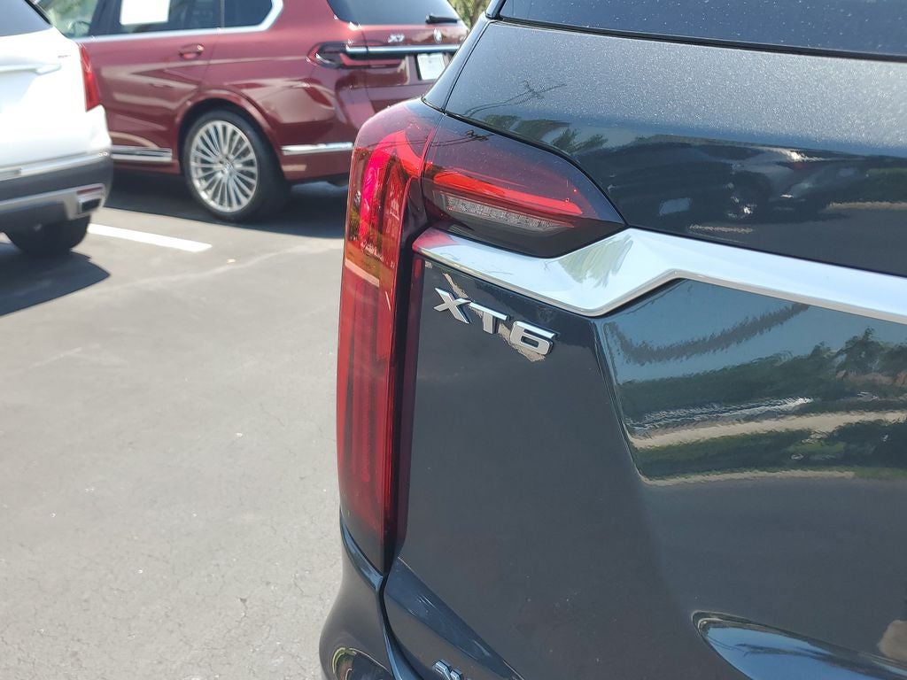 2022 Cadillac XT6 Premium Luxury