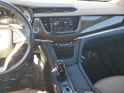 2022 Cadillac XT6 Premium Luxury