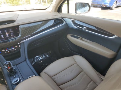 2023 Cadillac XT6 Premium Luxury