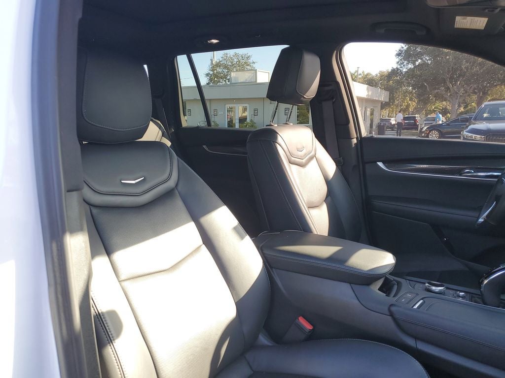 2023 Cadillac XT6 Sport