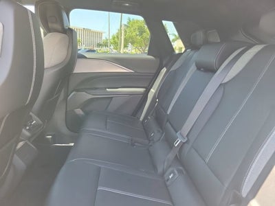 2024 Cadillac LYRIQ Tech