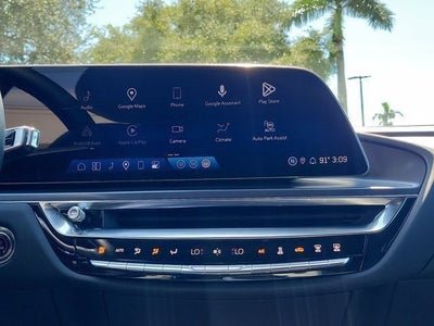 2024 Cadillac LYRIQ Tech