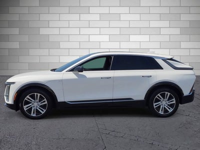 2024 Cadillac LYRIQ Tech