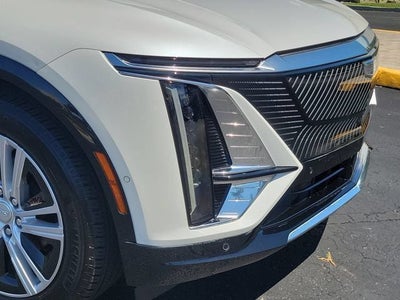 2024 Cadillac LYRIQ Tech