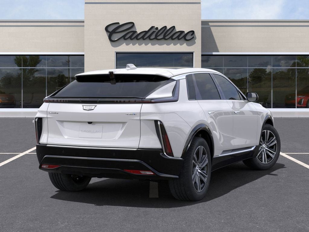 2025 Cadillac LYRIQ Luxury 1