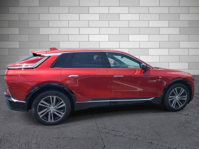 2025 Cadillac LYRIQ Luxury 1