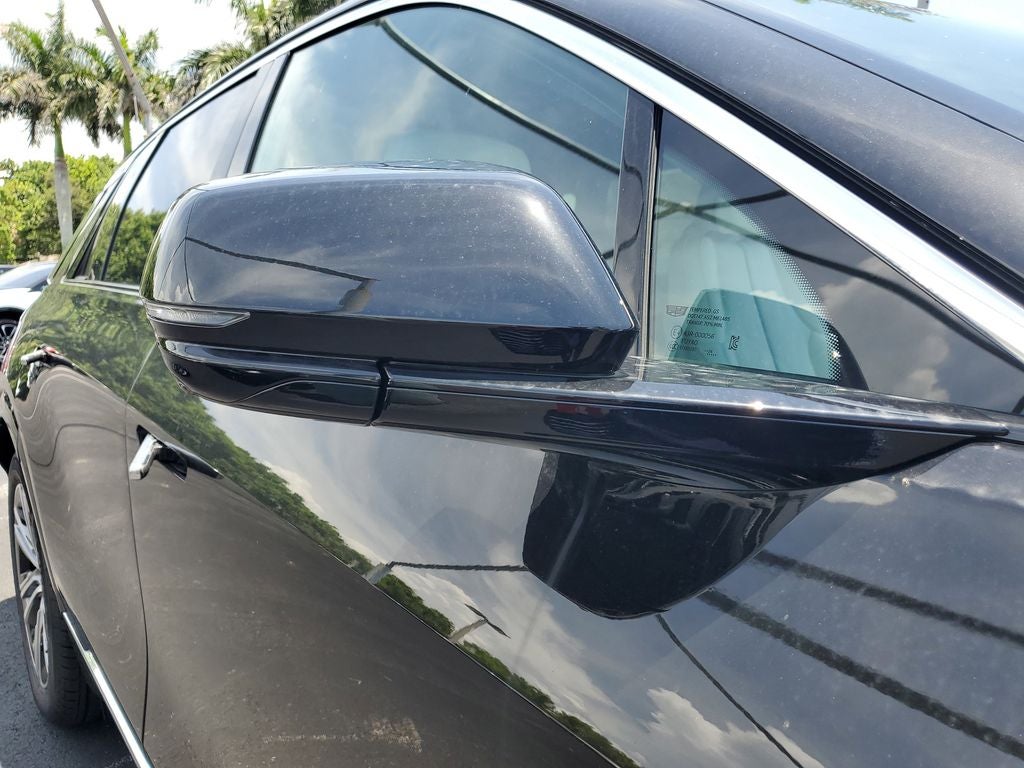 2025 Cadillac LYRIQ Luxury 1