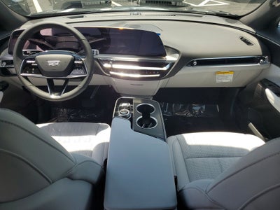 2025 Cadillac LYRIQ Luxury 1