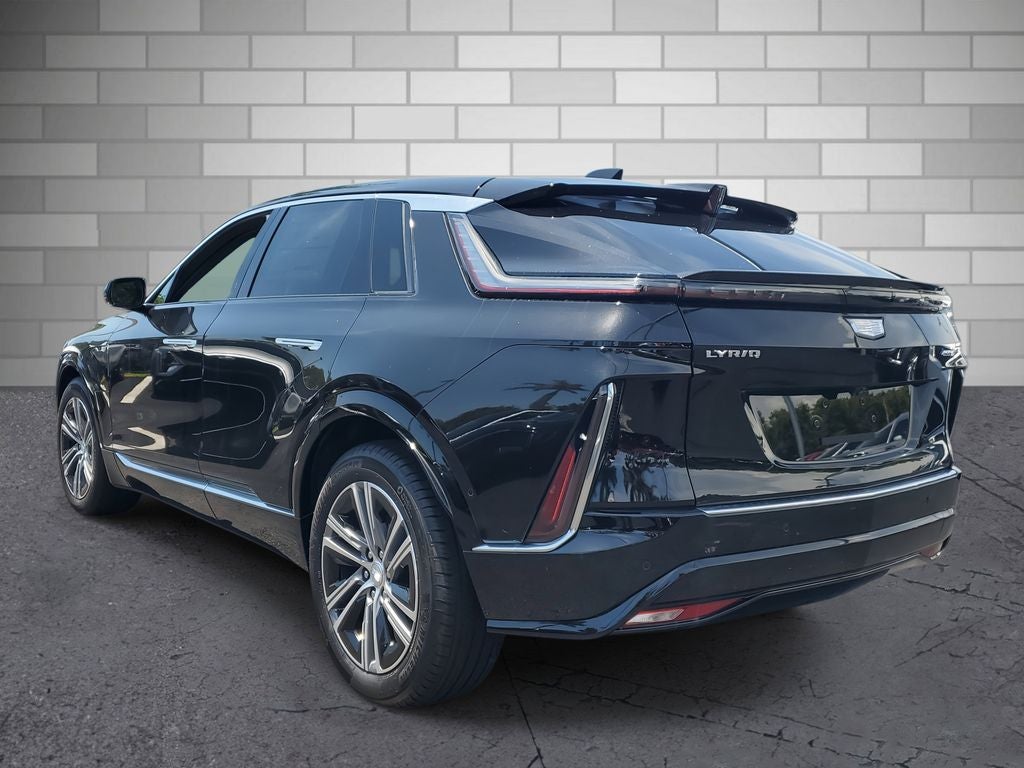 2025 Cadillac LYRIQ Luxury 1