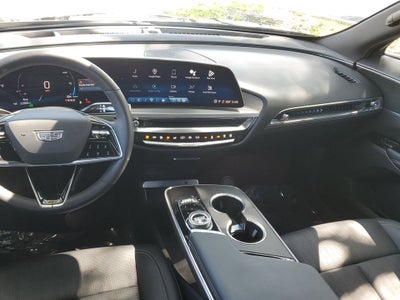 2024 Cadillac LYRIQ Luxury 1