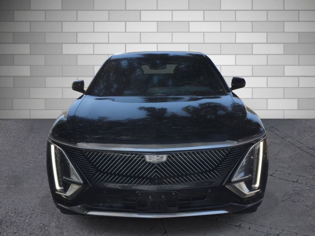 2024 Cadillac LYRIQ Luxury 1