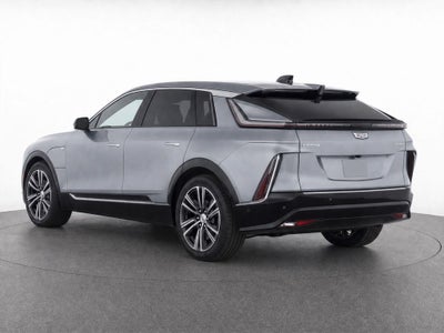 2024 Cadillac LYRIQ Luxury 2