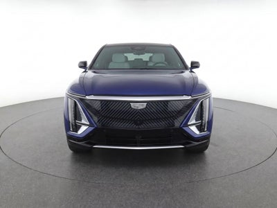 2024 Cadillac LYRIQ Luxury 2