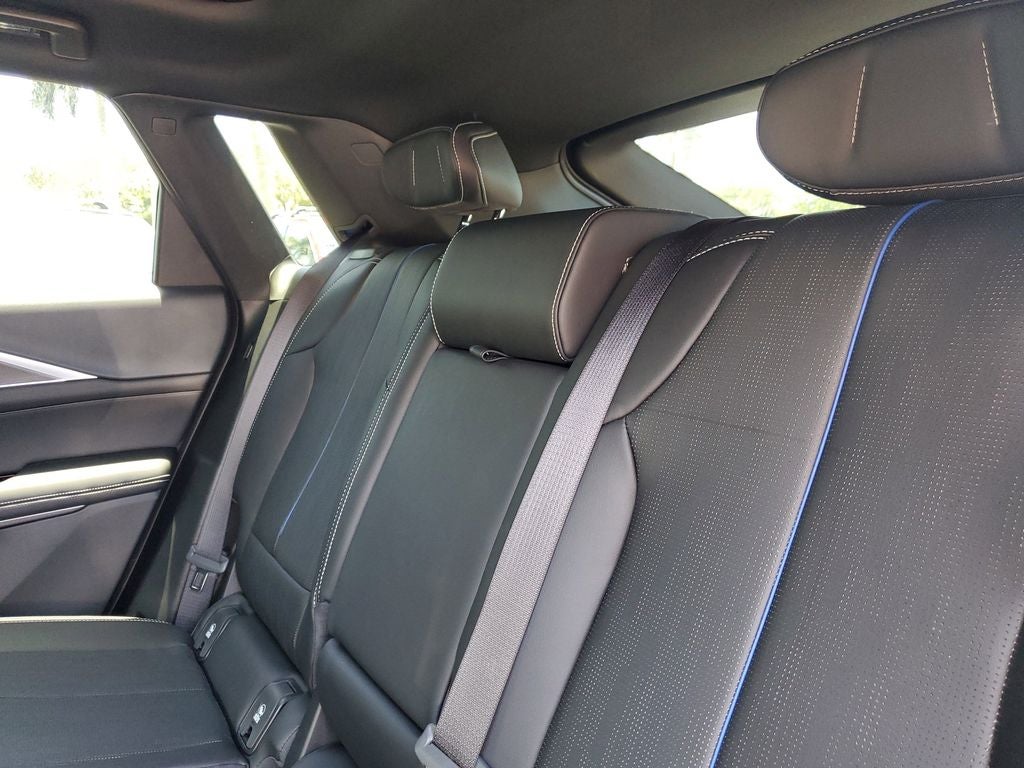 2025 Cadillac LYRIQ Sport 1