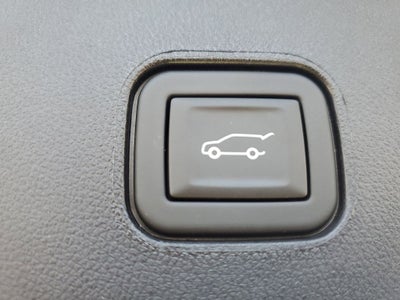 2025 Cadillac LYRIQ Sport 1