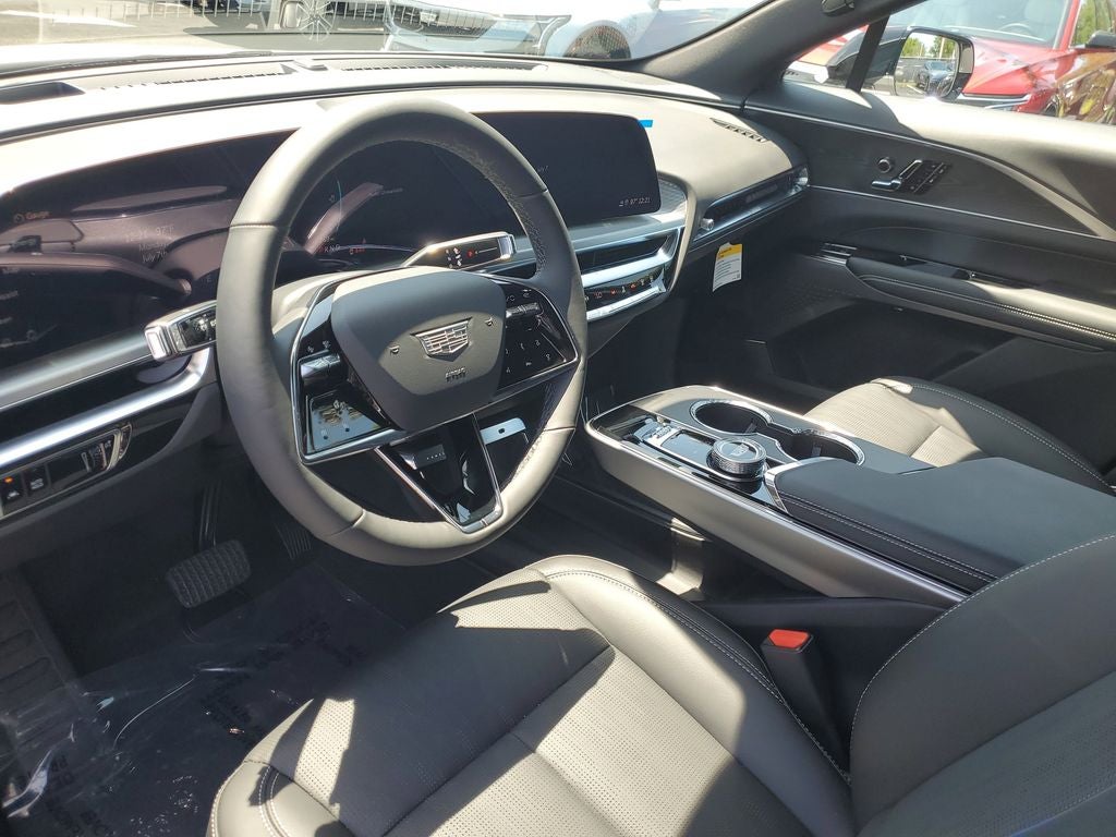 2025 Cadillac LYRIQ Sport 1