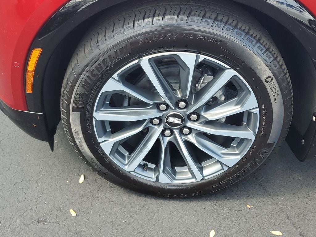 2024 Cadillac LYRIQ Sport 2