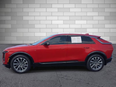 2024 Cadillac LYRIQ Sport 2